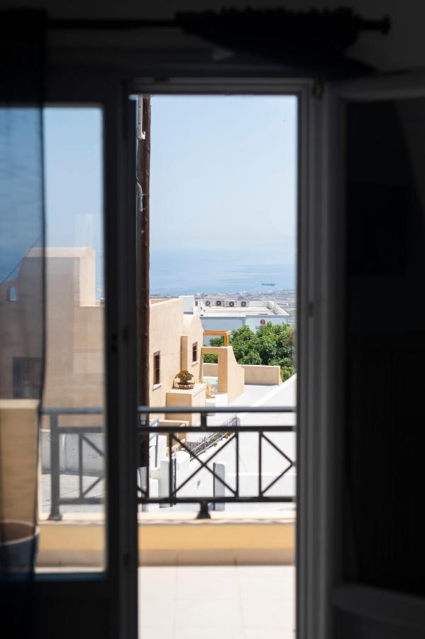 K & G Central Apartments Fira Екстер'єр фото