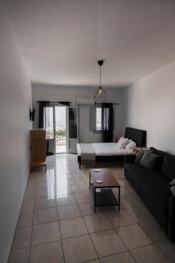 K & G Central Apartments Fira Екстер'єр фото