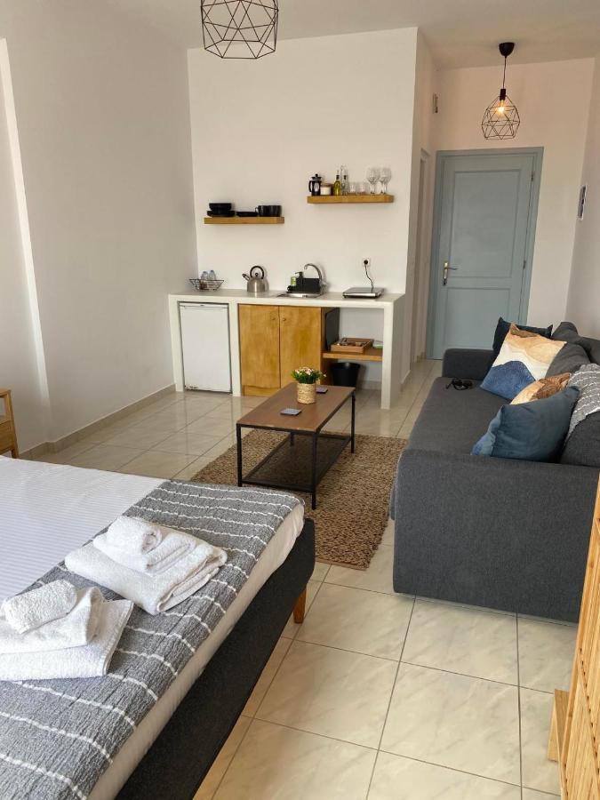 K & G Central Apartments Fira Екстер'єр фото